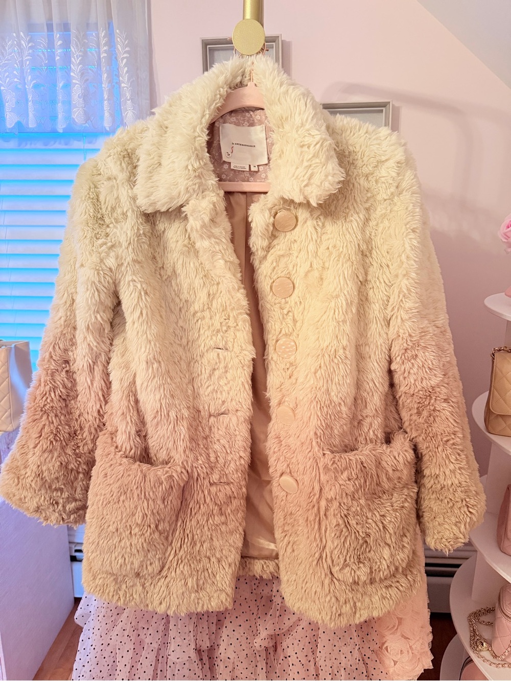 Cozy Ombre Teddy Coat in Cream